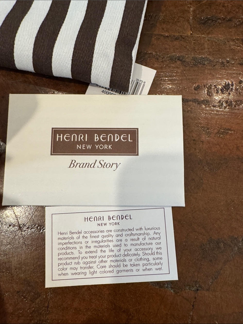 henri bendel Pink Navy Cream Geometric Zip Wallet - Picture 11 of 13